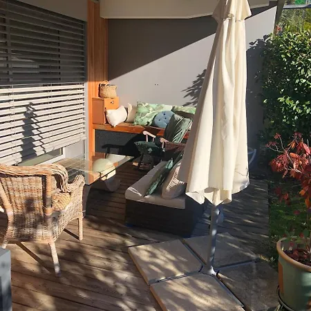 78 M2 1 Terrasse Et Garage Apartment