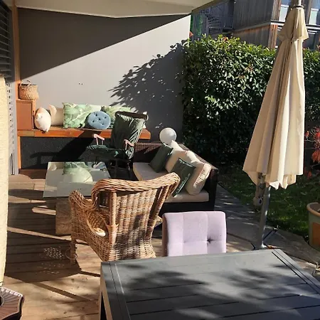 78 M2 1 Terrasse Et Garage Apartment