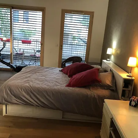 78 M2 1 Terrasse Et Garage Aix-les-Bains