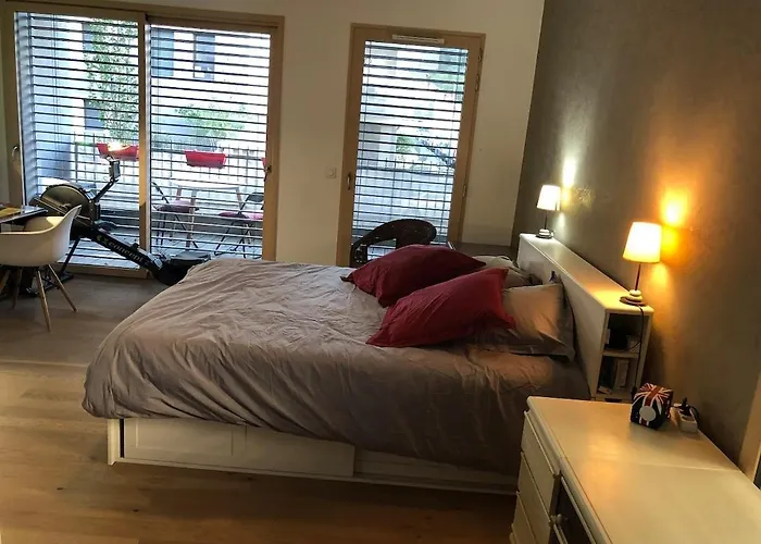 T2 78 M2 Le Saint Elois 1 Terrasse Et Garage エクスレバン