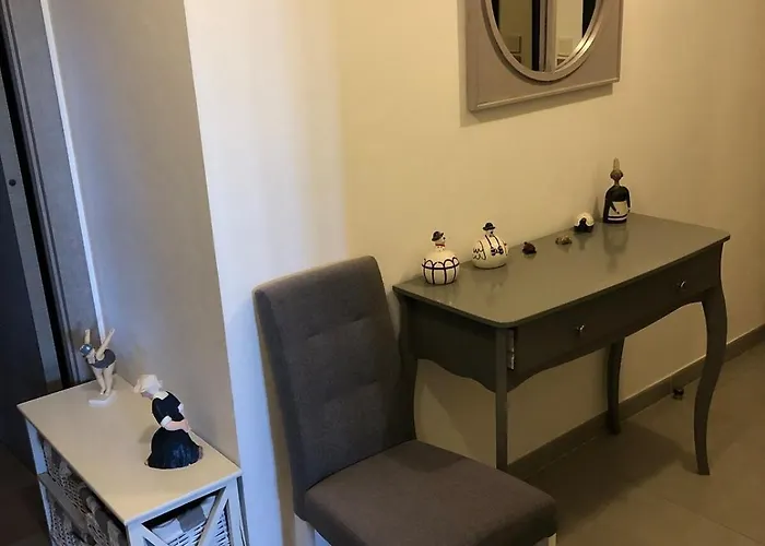 T2 78 M2 Le Saint Elois 1 Terrasse Et Garage *